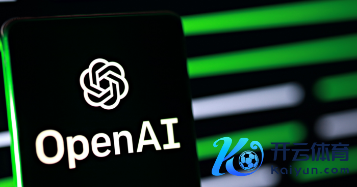 软硬件齐要搞，预测2028年上市 OpenAI也要搞“豆包手机”？